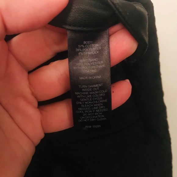 🌸 Black Express Peplum Hem Skirt - Picture 4 of 7